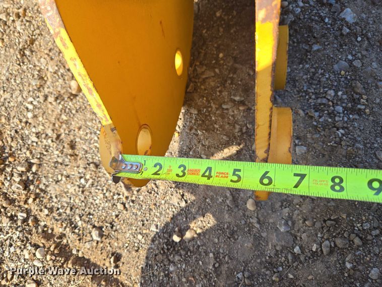 image for item ET5353 (4) backhoe buckets