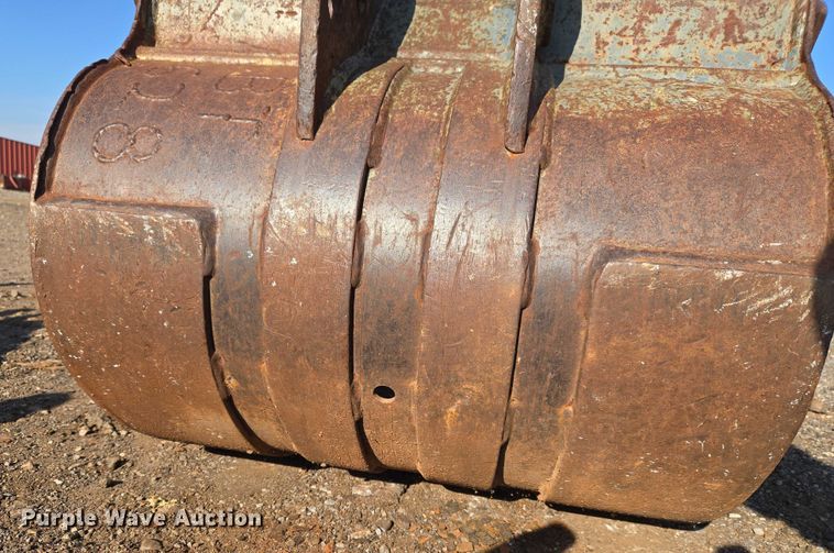 image for item ET5353 (4) backhoe buckets