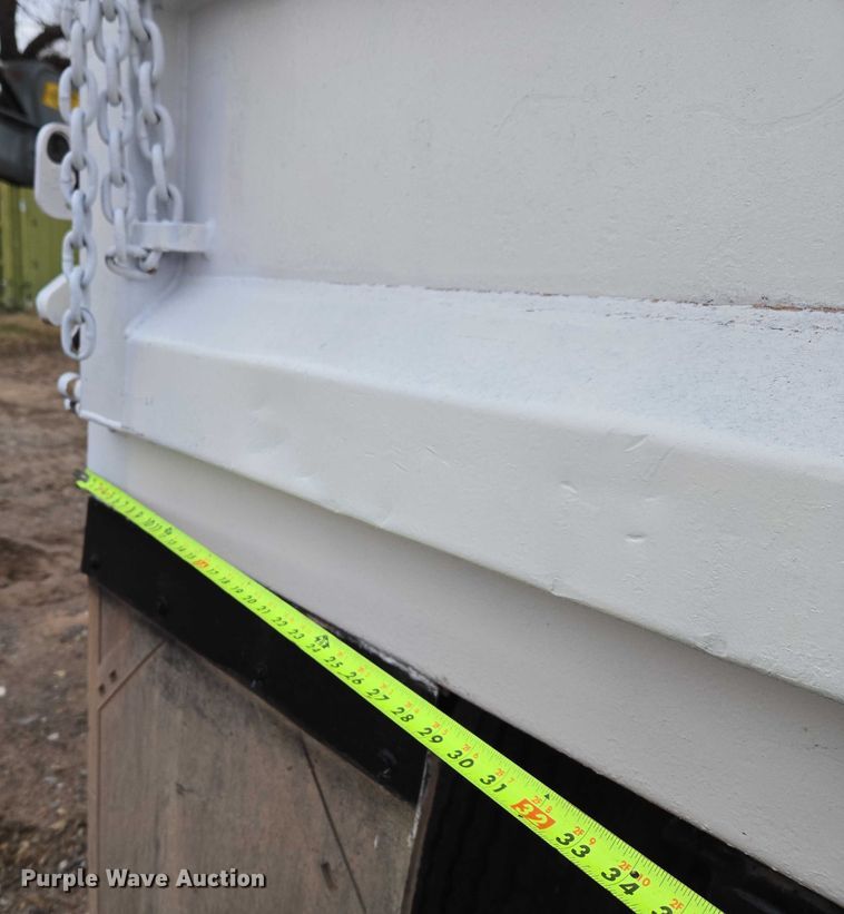 image for item ET5356 2008 International SF625 dump truck