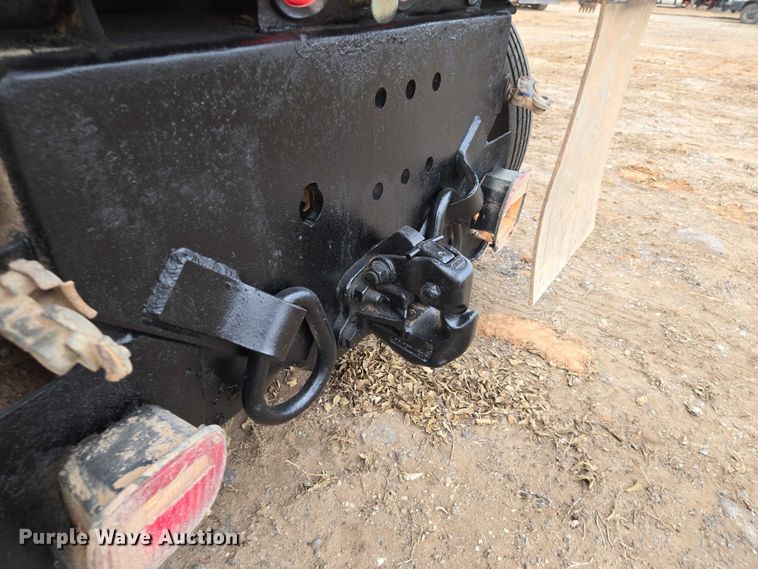 image for item ET5356 2008 International SF625 dump truck