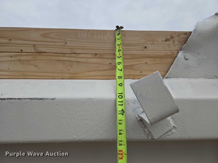 image for item ET5356 2008 International SF625 dump truck