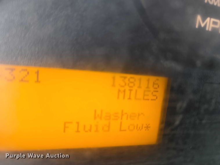 image for item ET5356 2008 International SF625 dump truck