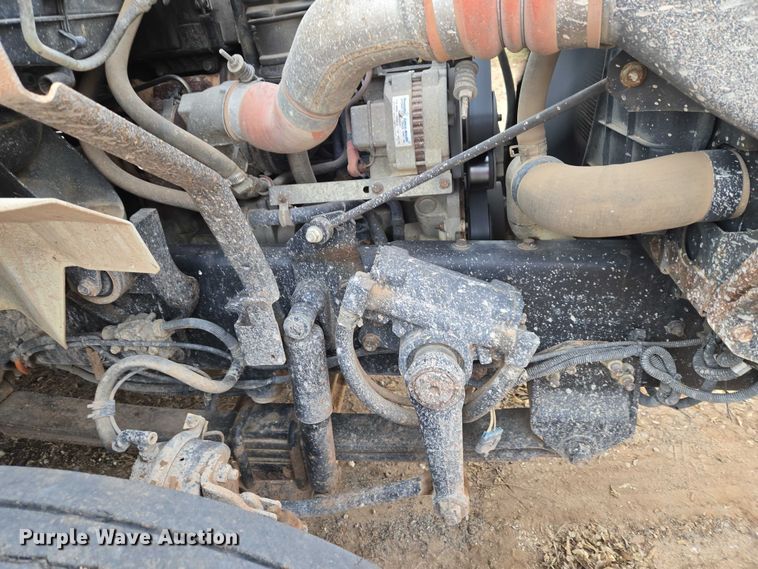 image for item ET5356 2008 International SF625 dump truck