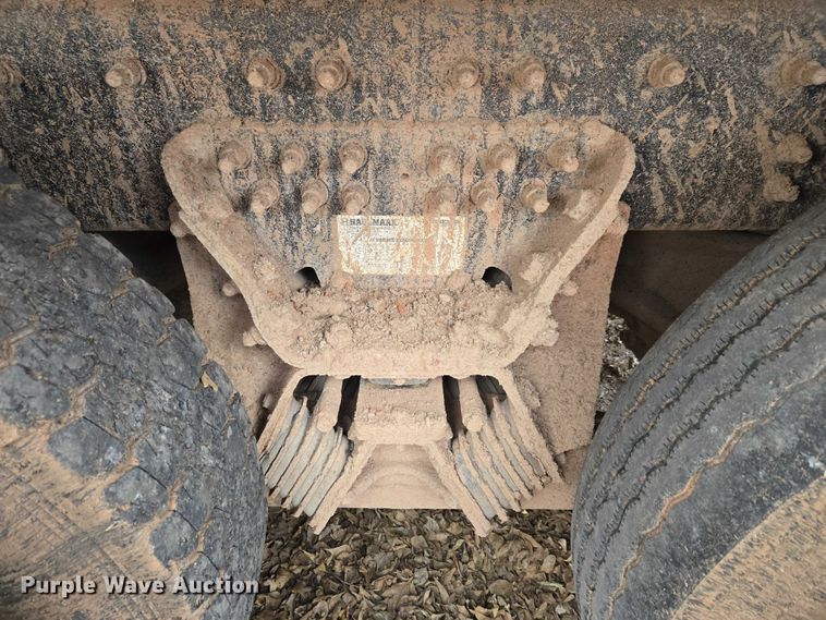 image for item ET5356 2008 International SF625 dump truck