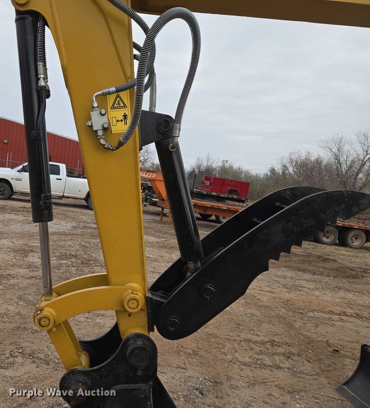 image for item ET5357 2014 Caterpillar 305.5E mini excavator