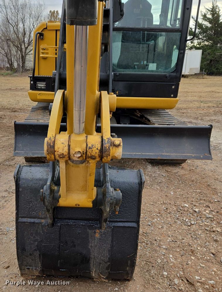 image for item ET5357 2014 Caterpillar 305.5E mini excavator