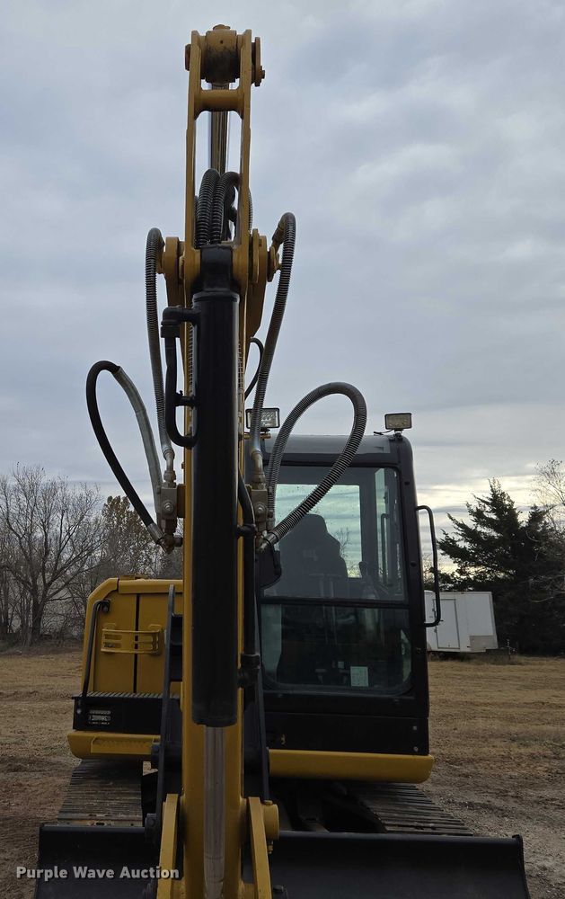 image for item ET5357 2014 Caterpillar 305.5E mini excavator
