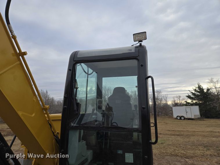 image for item ET5357 2014 Caterpillar 305.5E mini excavator