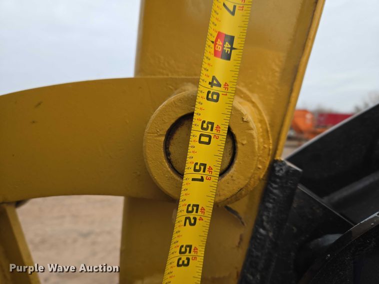 image for item ET5357 2014 Caterpillar 305.5E mini excavator