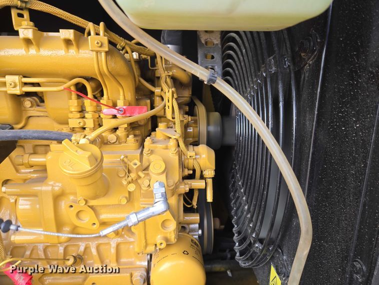 image for item ET5357 2014 Caterpillar 305.5E mini excavator