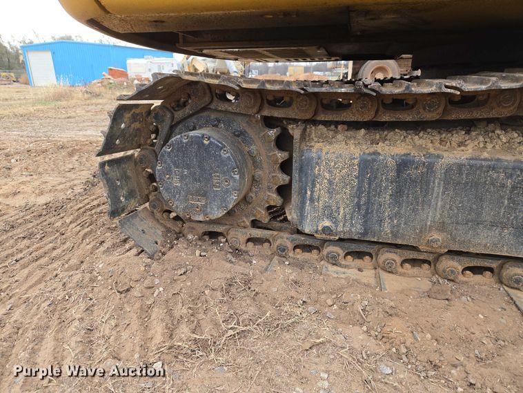 image for item ET5357 2014 Caterpillar 305.5E mini excavator