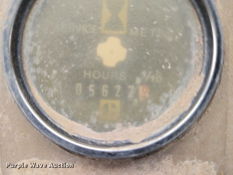 image for item ET5364 1982 Caterpillar 966D wheel loader