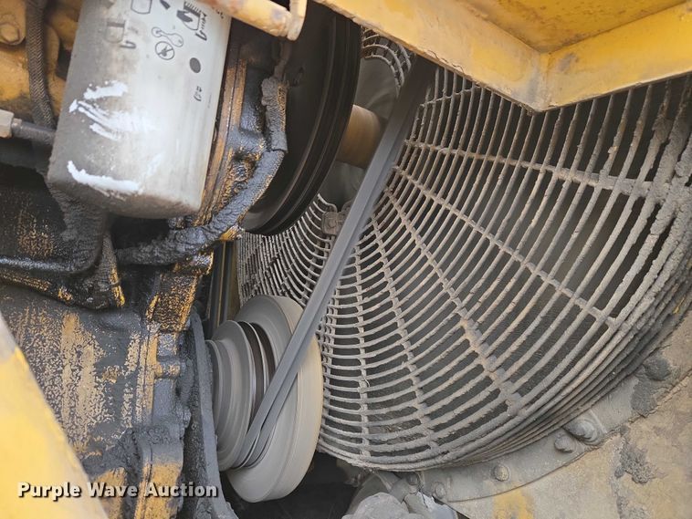 image for item ET5364 1982 Caterpillar 966D wheel loader