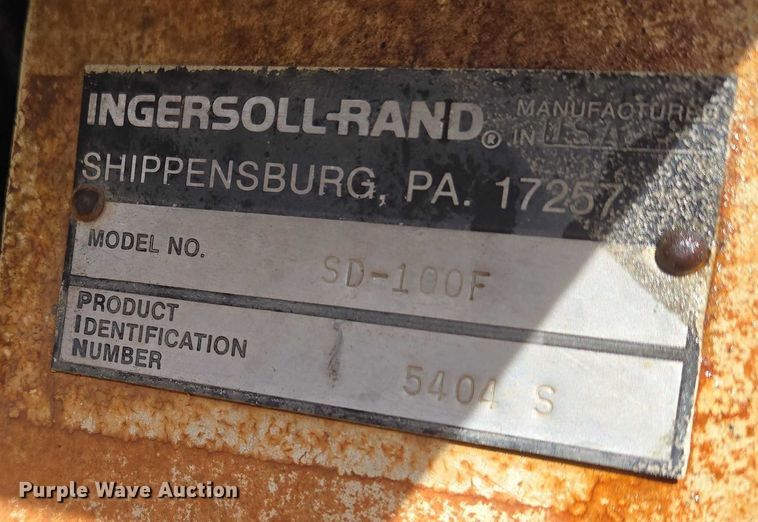 image for item ET5366 1987 Ingersoll Rand SD-100F single drum vibratory roller