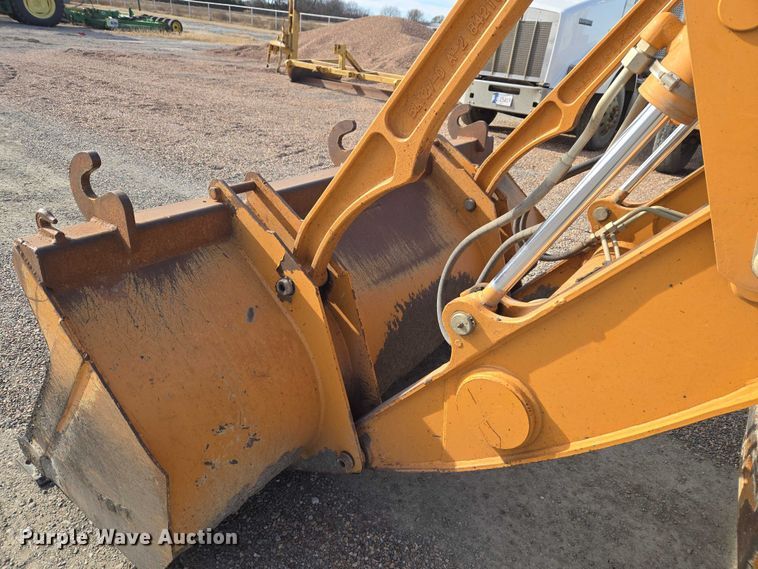 image for item ET5367 2011 Case 580N backhoe