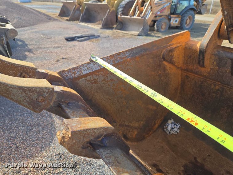 image for item ET5367 2011 Case 580N backhoe