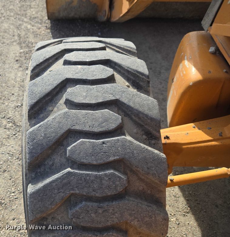 image for item ET5367 2011 Case 580N backhoe