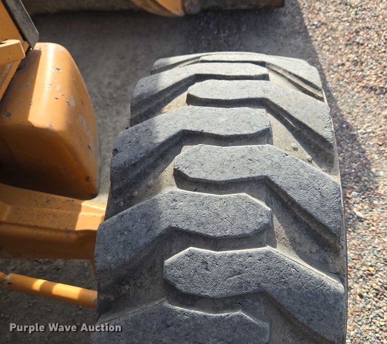 image for item ET5367 2011 Case 580N backhoe