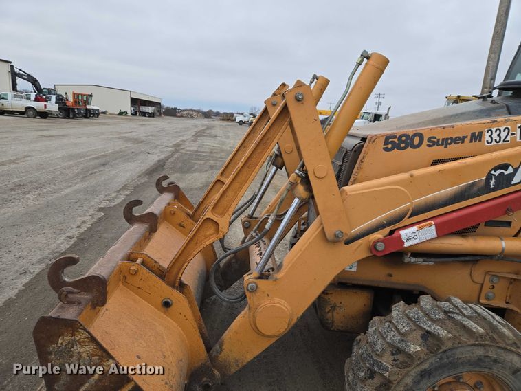 image for item ET5368 2002 Case 580 Super M backhoe