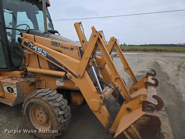 image for item ET5368 2002 Case 580 Super M backhoe