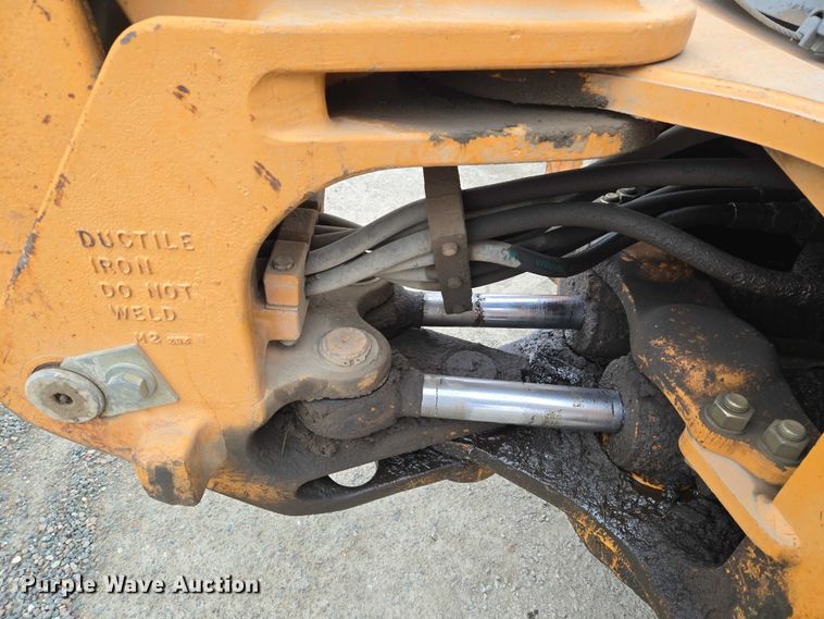 image for item ET5368 2002 Case 580 Super M backhoe