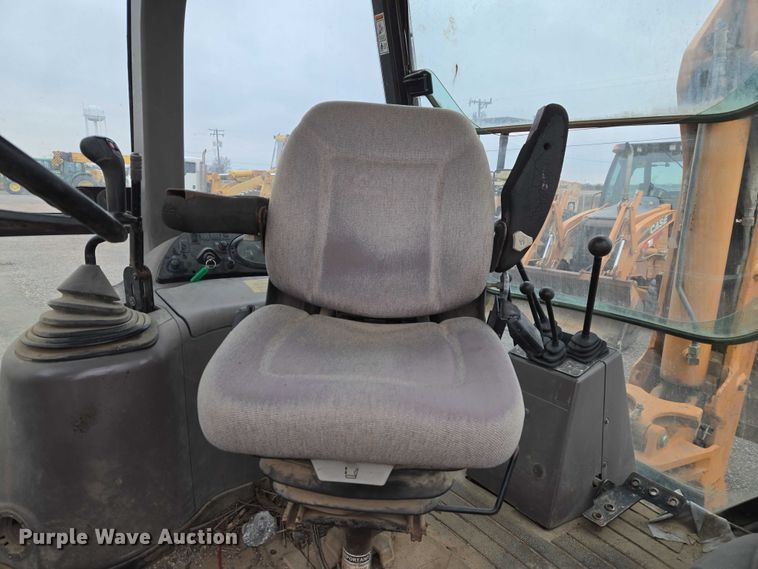 image for item ET5368 2002 Case 580 Super M backhoe