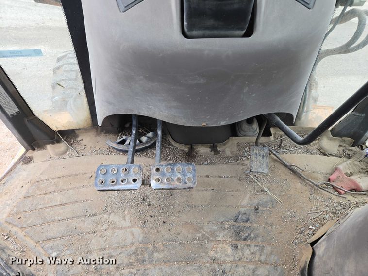 image for item ET5368 2002 Case 580 Super M backhoe