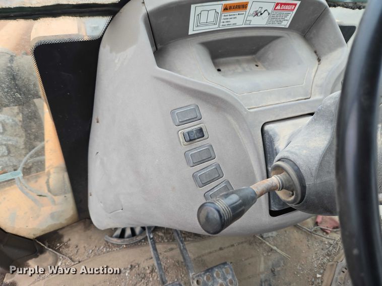 image for item ET5368 2002 Case 580 Super M backhoe