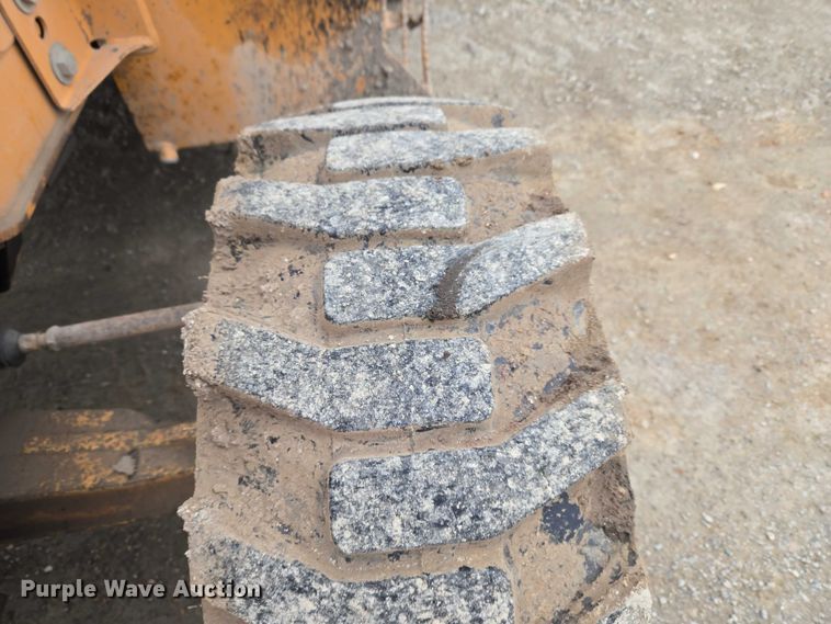 image for item ET5368 2002 Case 580 Super M backhoe