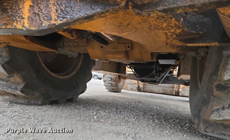 image for item ET5368 2002 Case 580 Super M backhoe