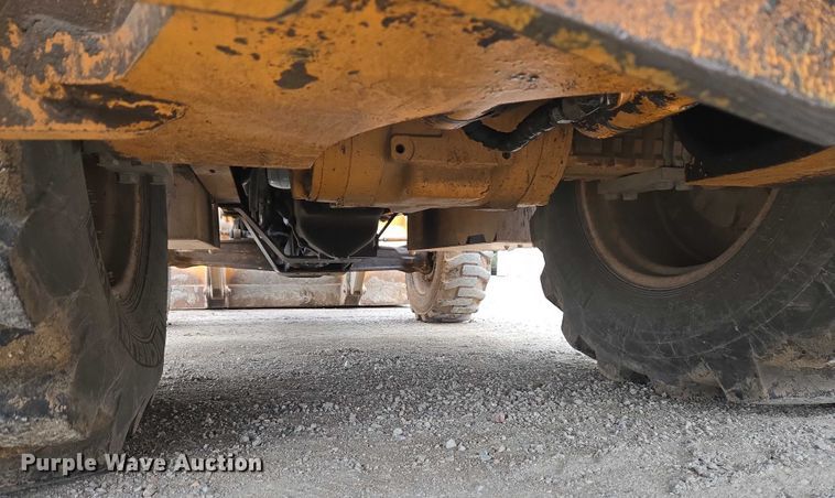 image for item ET5368 2002 Case 580 Super M backhoe