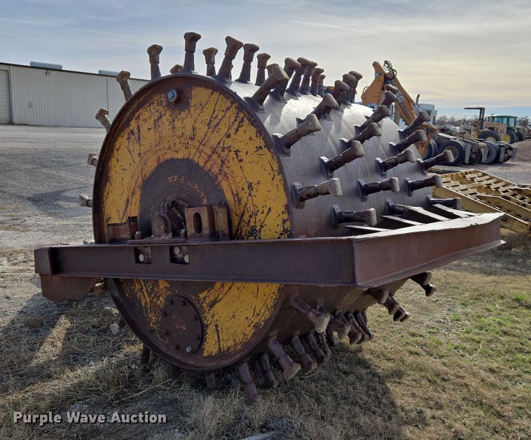 image for item ET5369 Single drum roller compactor 