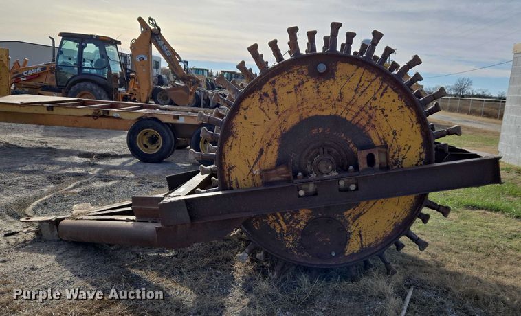 image for item ET5369 Single drum roller compactor 