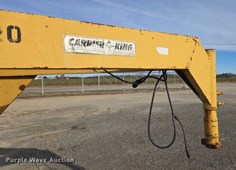 image for item ET5370 1986 Carrier King 2.206 equipment trailer