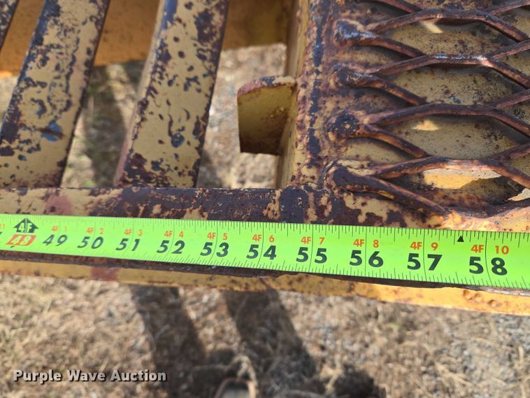 image for item ET5370 1986 Carrier King 2.206 equipment trailer