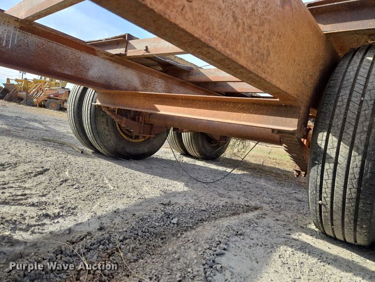 image for item ET5370 1986 Carrier King 2.206 equipment trailer