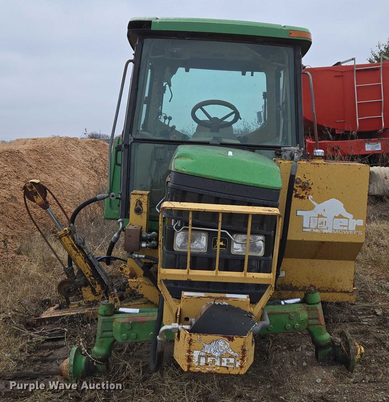 image for item ET5371 John Deere tractor