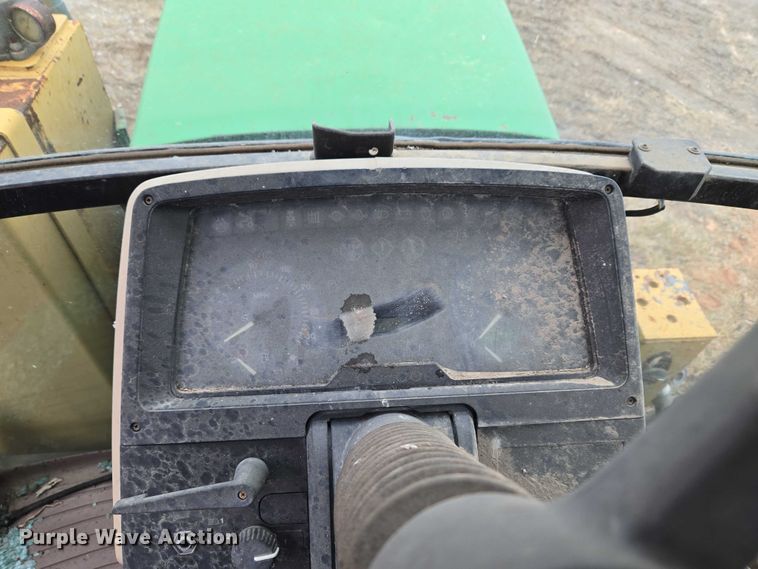 image for item ET5371 John Deere tractor