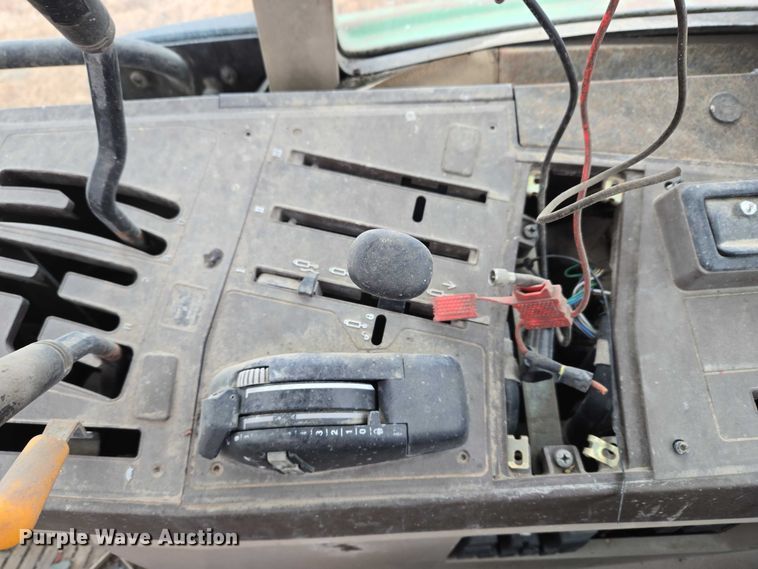 image for item ET5371 John Deere tractor