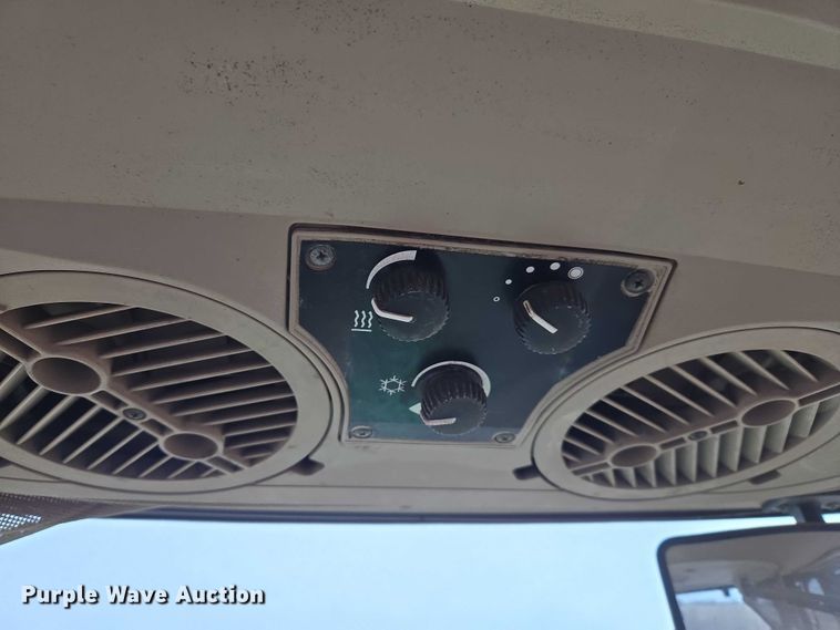 image for item ET5371 John Deere tractor