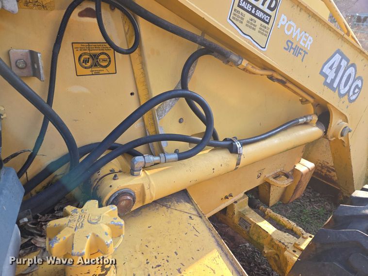 image for item ET5373 2002 John Deere 410G backhoe