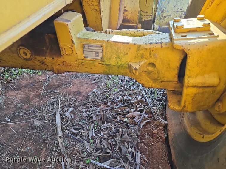 image for item ET5373 2002 John Deere 410G backhoe