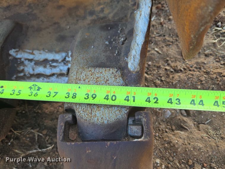 image for item ET5375 2005 Volvo EC210B LC excavator