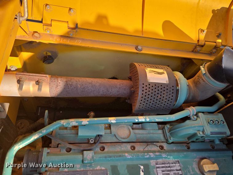 image for item ET5375 2005 Volvo EC210B LC excavator