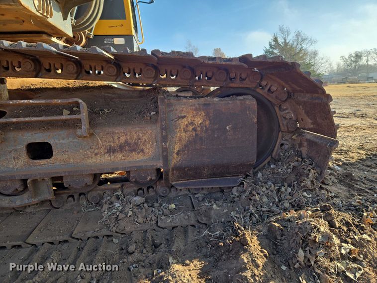 image for item ET5375 2005 Volvo EC210B LC excavator