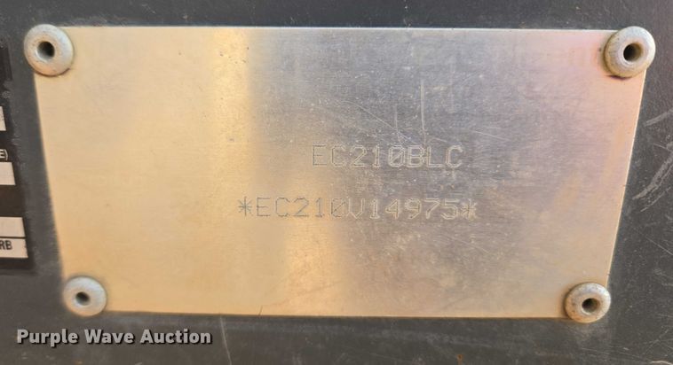 image for item ET5375 2005 Volvo EC210B LC excavator