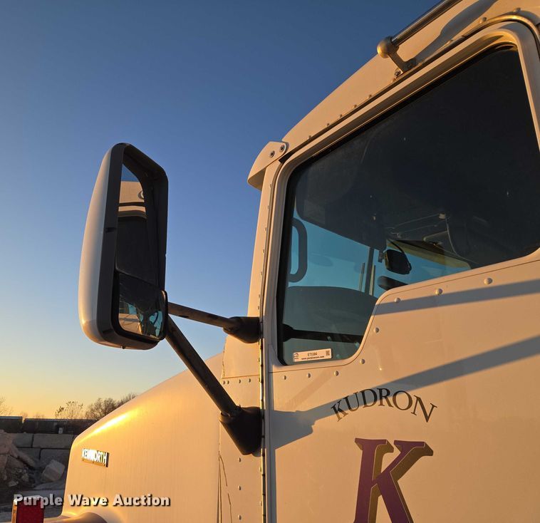 image for item ET5384 2014 Kenworth W900 ready mix truck