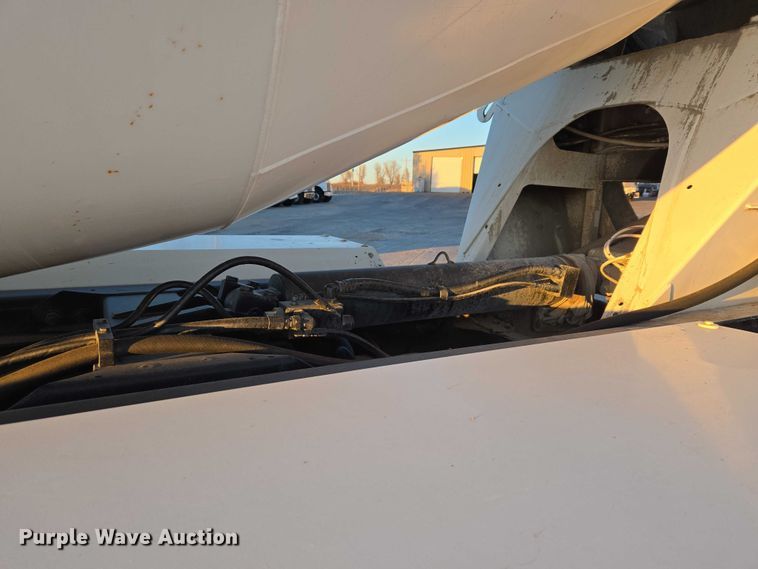 image for item ET5384 2014 Kenworth W900 ready mix truck