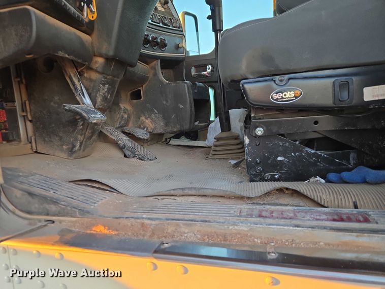 image for item ET5384 2014 Kenworth W900 ready mix truck