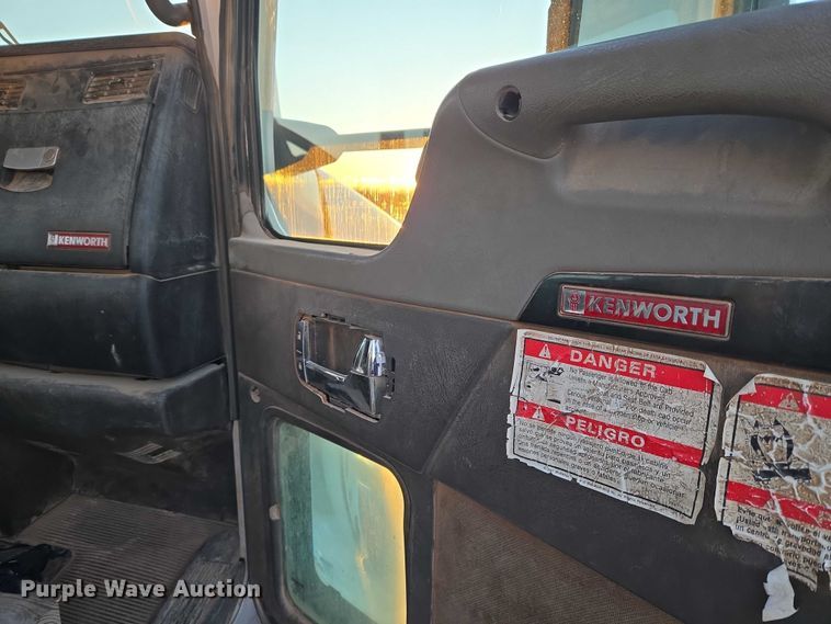 image for item ET5384 2014 Kenworth W900 ready mix truck